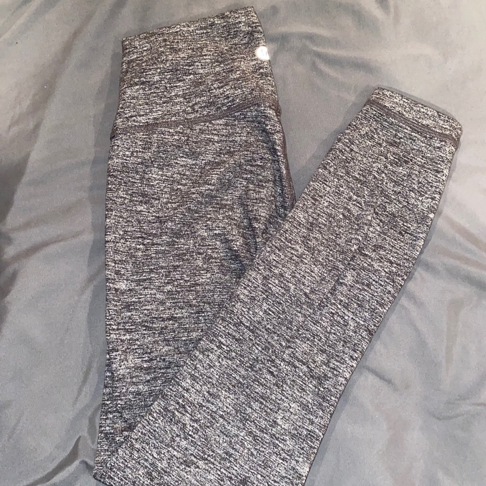 gray lululemon leggings size 4